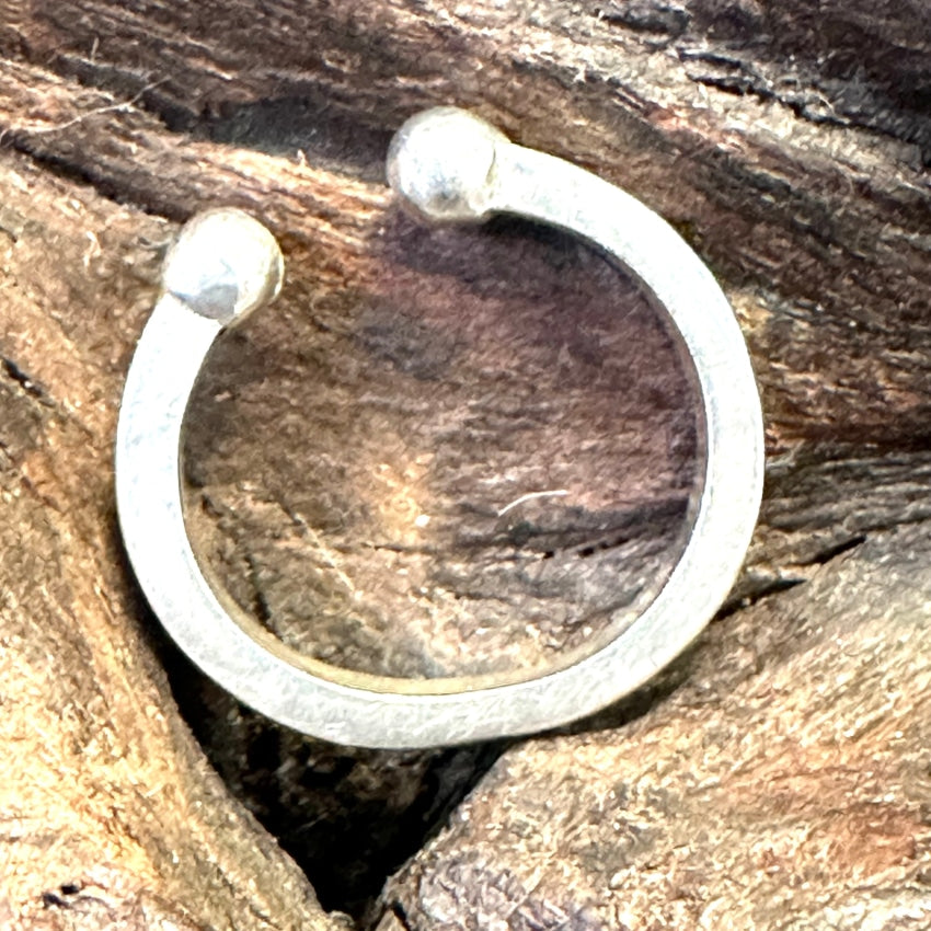 Sterling Silver Ball Torque Ring Adjustable