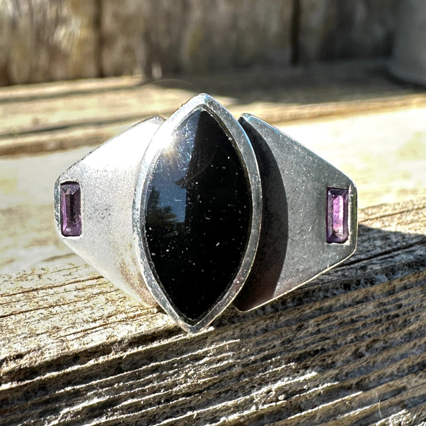 Sterling Silver Black Enamel And Amethyst Ring Size 7 Ring