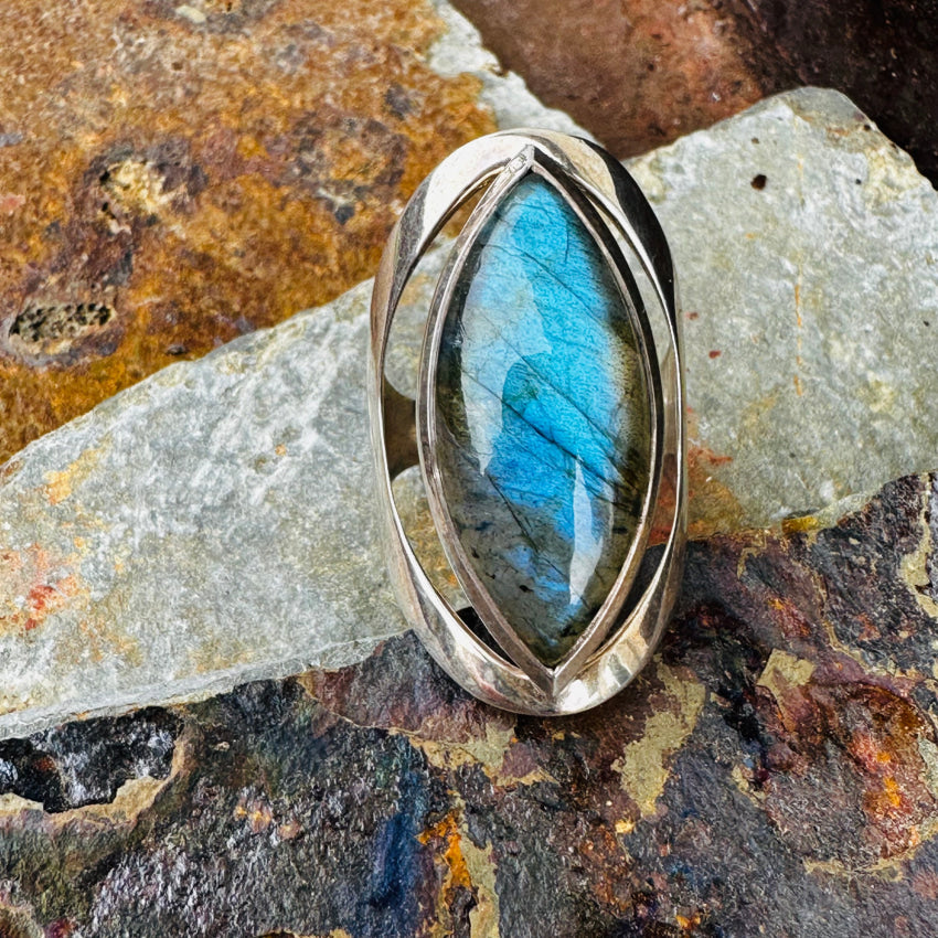 Sterling Silver & Blue Labradorite Ring Size 10 Ring