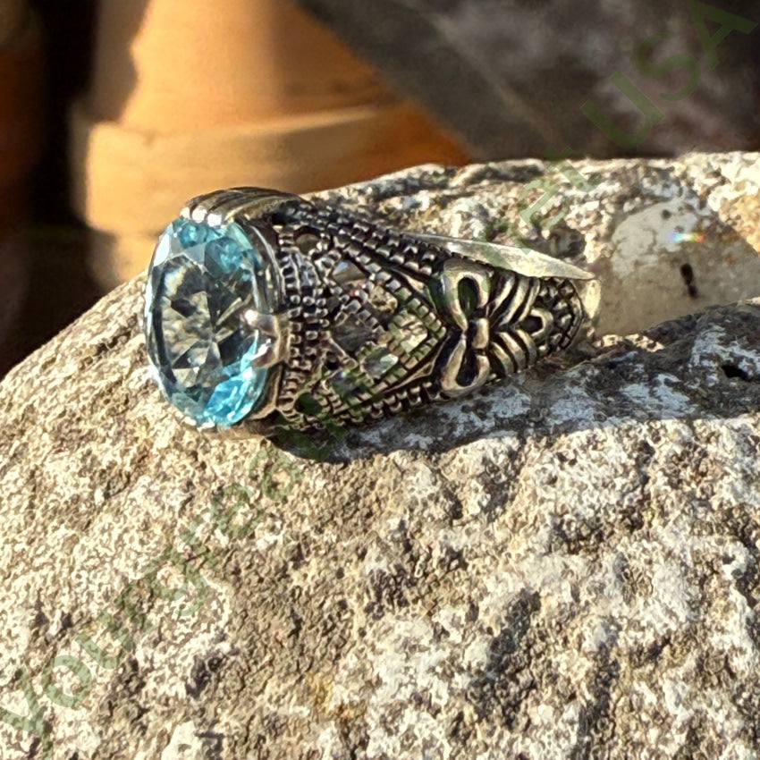 Sterling Silver & Blue Topaz Ring Size 6.5 ring
