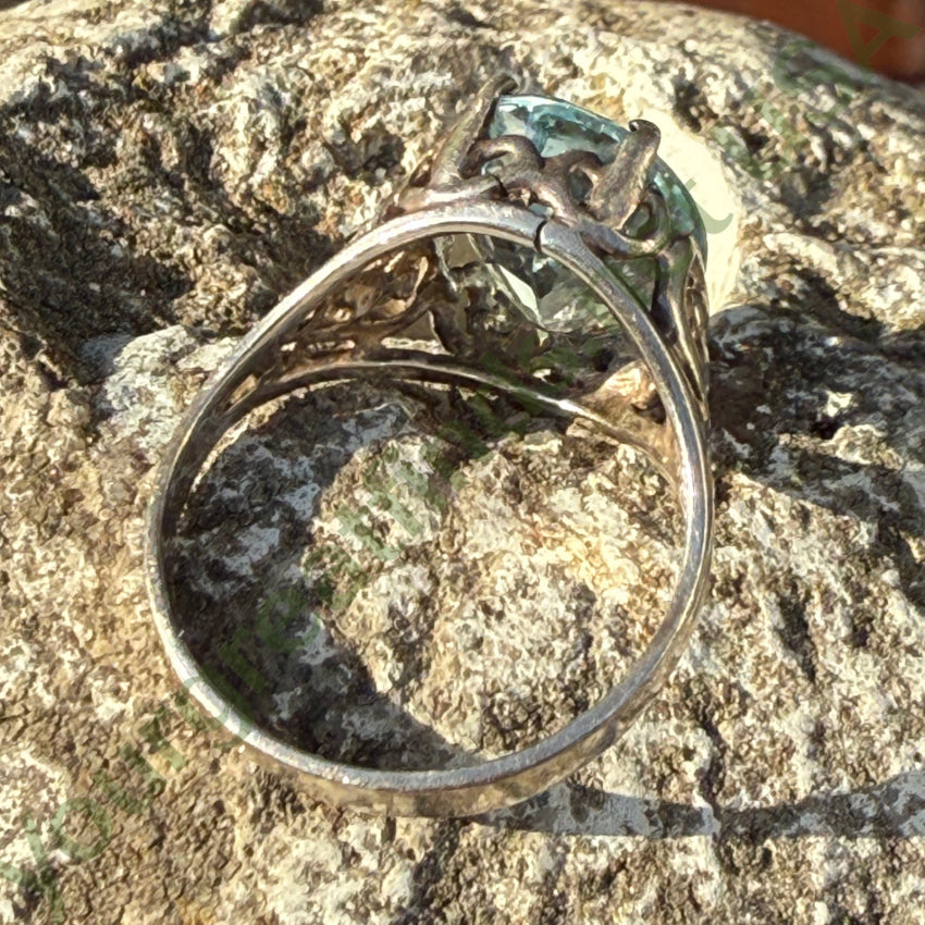 Sterling Silver & Blue Topaz Ring Size 8 ring
