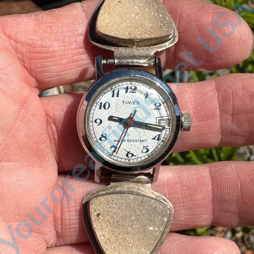 Vintage Timex watch outlet