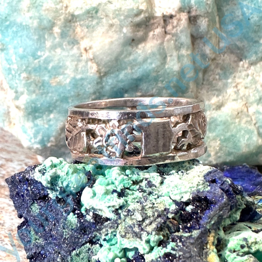 Sterling Silver Floral Band Ring Size 9