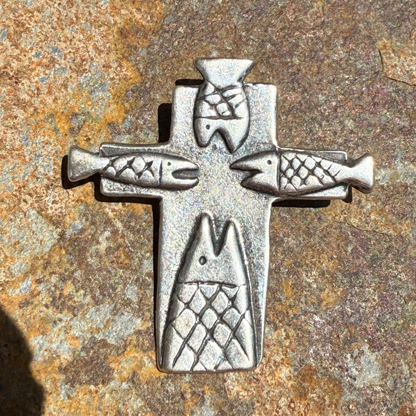 Sterling Silver Four Fishes Cross Pin Vintage ring