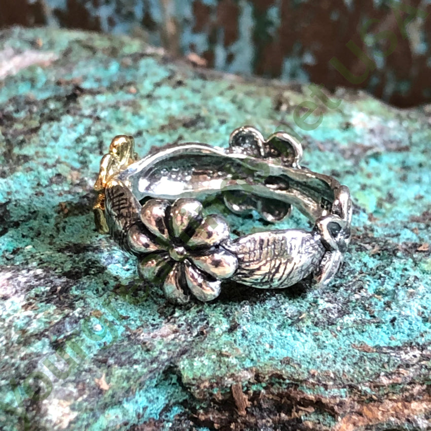 Sterling Silver & Gold Four Flower Band Ring Size 8 Ring