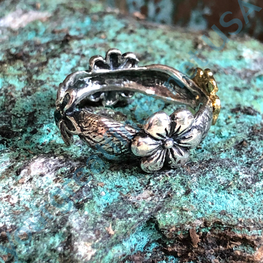 Sterling Silver & Gold Four Flower Band Ring Size 8 Ring