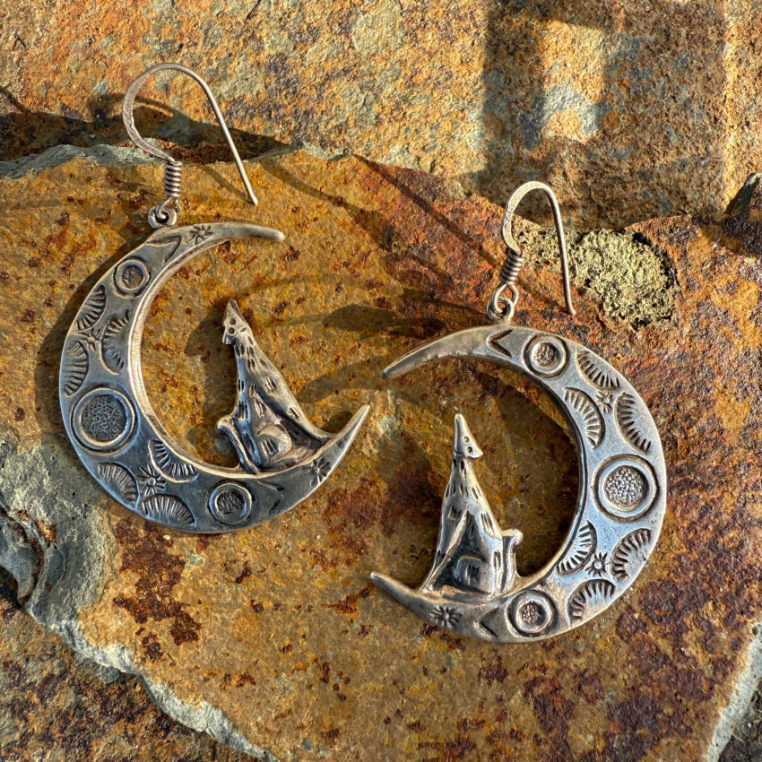 Sterling Silver Howling At The Moon Pierced Earrings Earrings