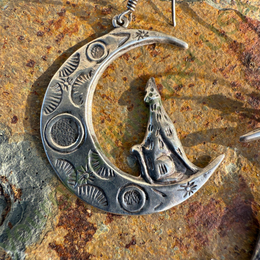 Sterling Silver Howling At The Moon Pierced Earrings Earrings