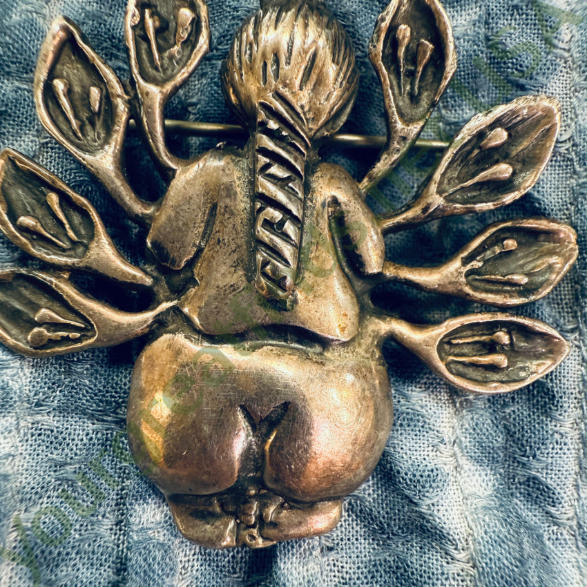 Sterling Silver Mexican Big Bottom Woman Pin pin