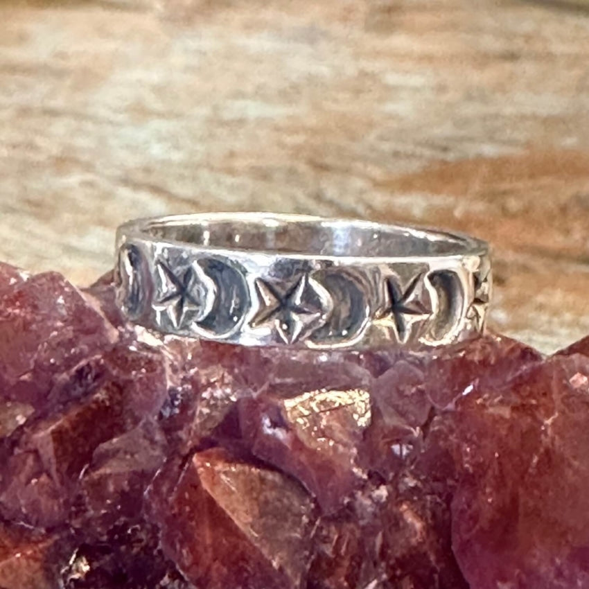 Sterling Silver Moon &amp; Stars Band Ring Size 11.5