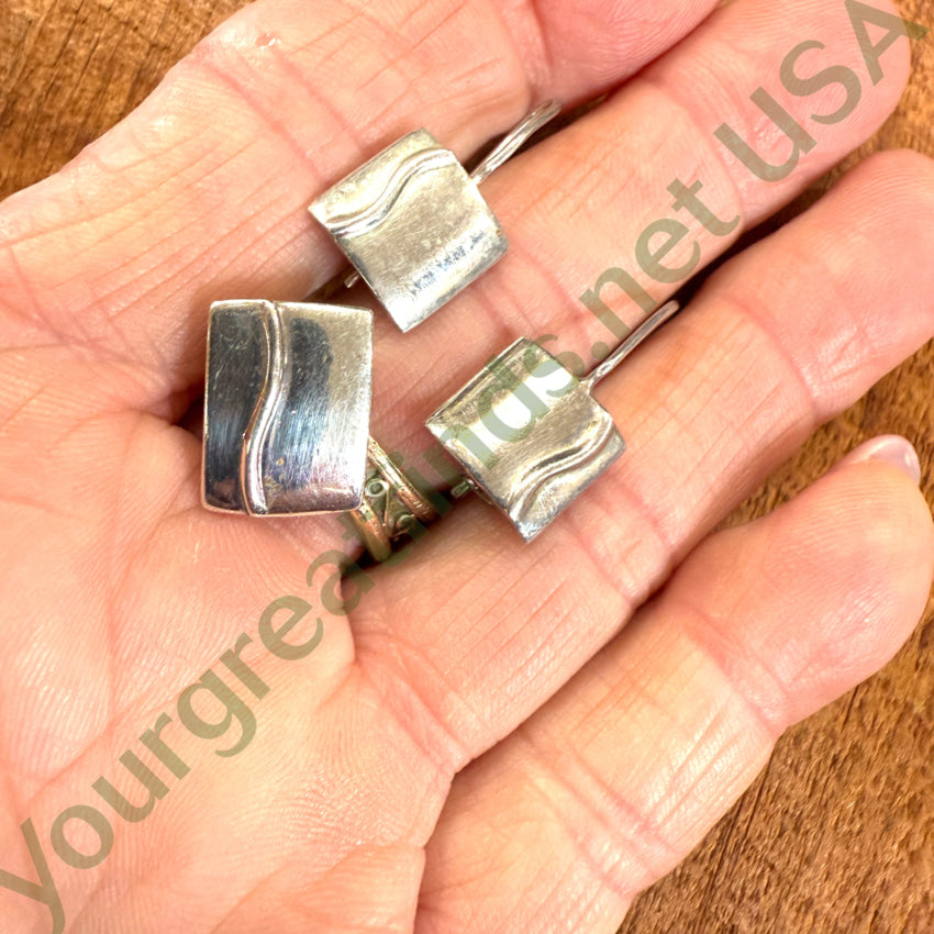 Sterling Silver Pendant & Pierced Earrings Set Jewelry Set