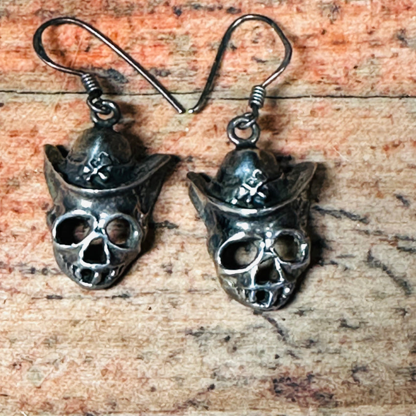 Sterling Silver Skull & Hat Pierced Earrings Earrings