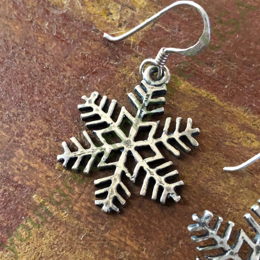 Sterling Silver Snowflake Pierced Earrings Earrings