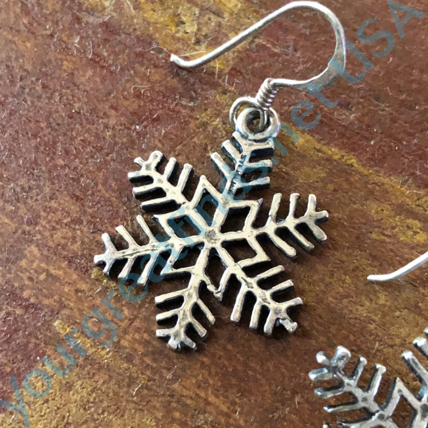 Sterling Silver Snowflake Pierced Earrings Earrings