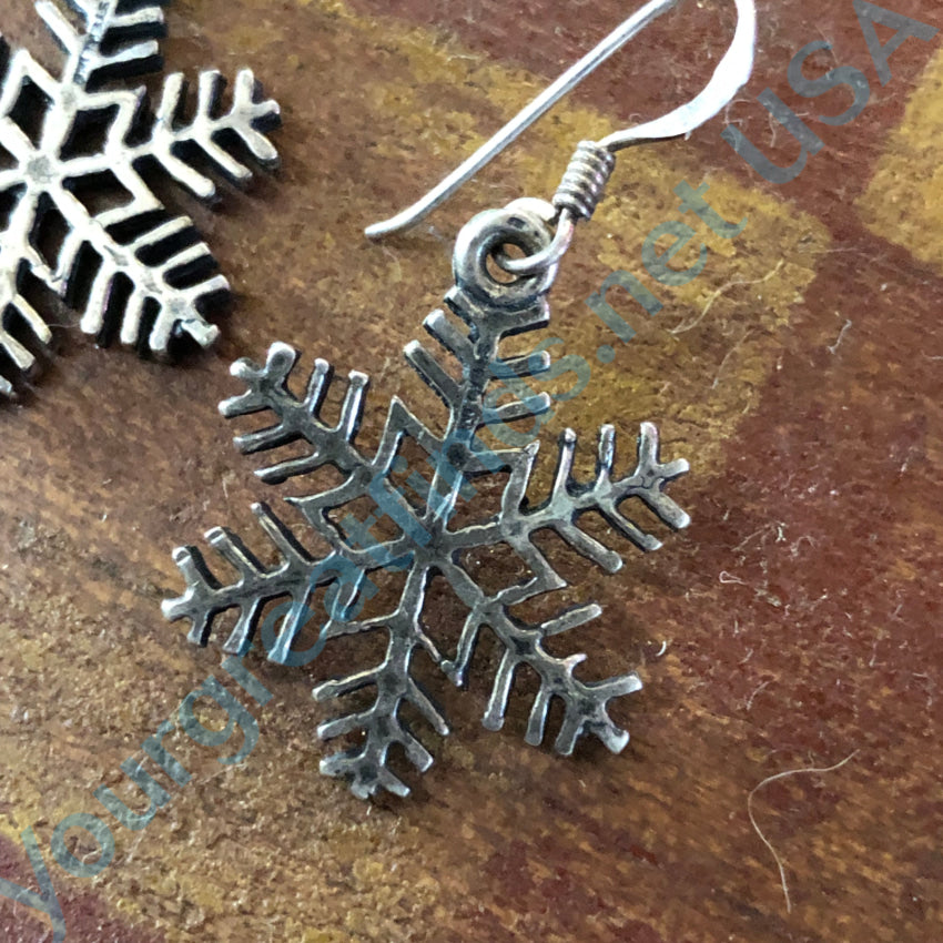 Sterling Silver Snowflake Pierced Earrings Earrings