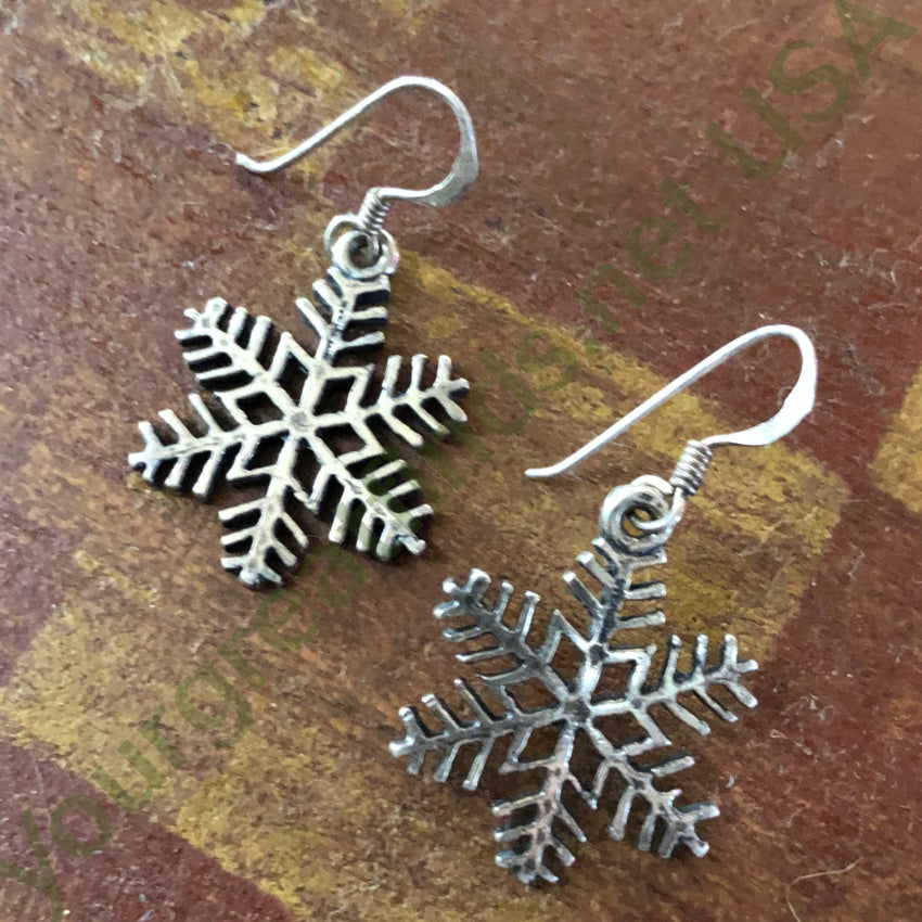 Sterling Silver Snowflake Pierced Earrings Earrings