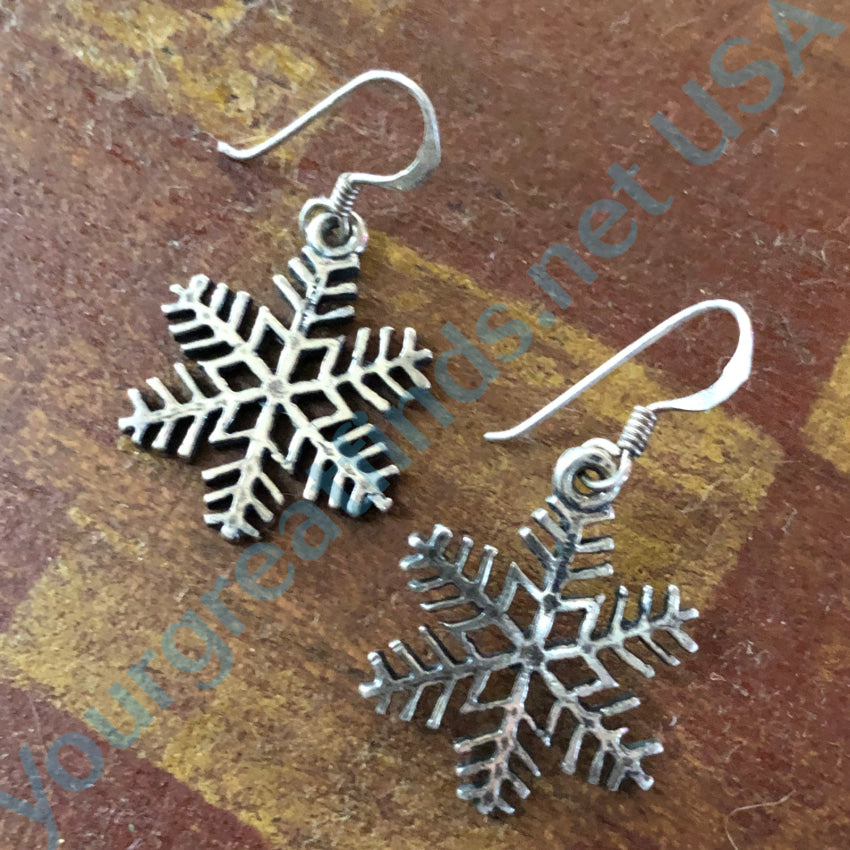 Sterling Silver Snowflake Pierced Earrings Earrings