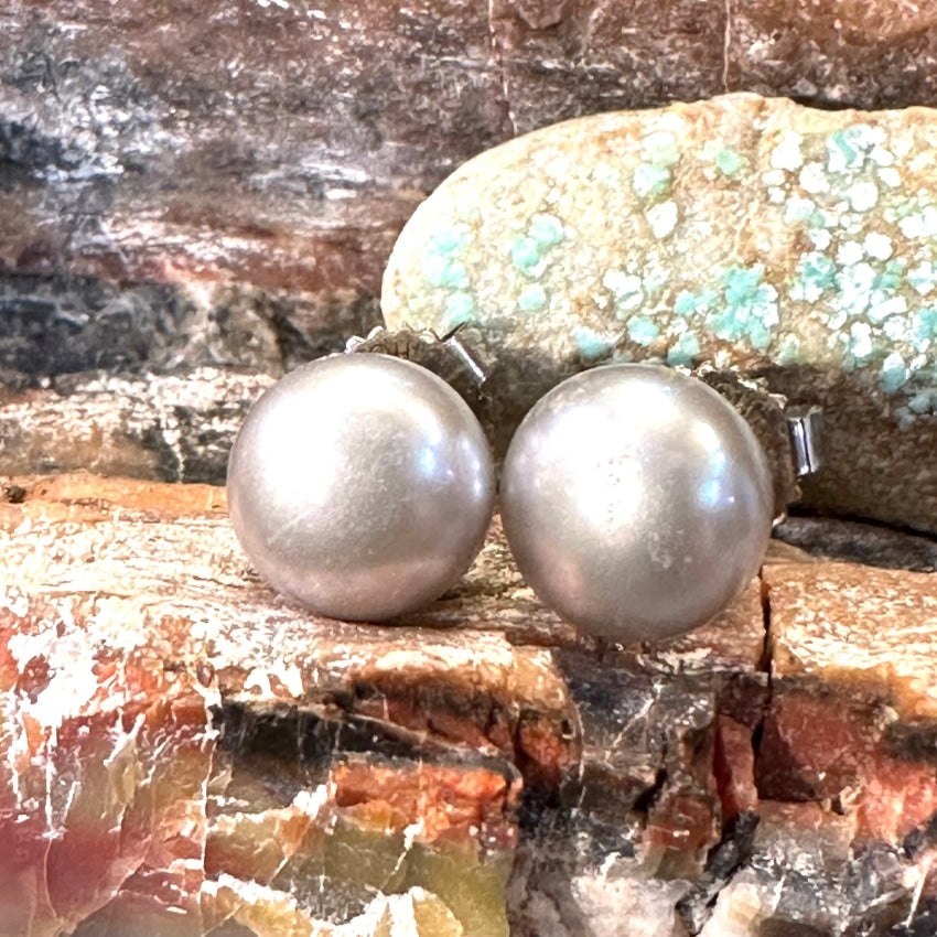 Sterling Silver Stud Post Pierced Earrings Silver/Gray Pearls