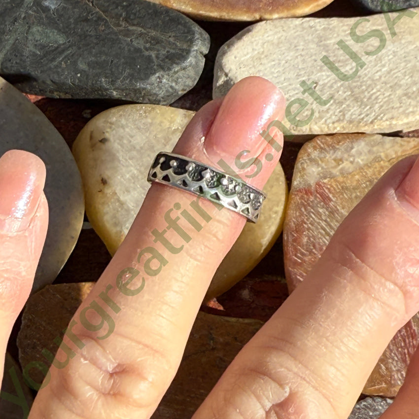 Sterling Silver Toe Ring Raised Crown Design Adjustable ring