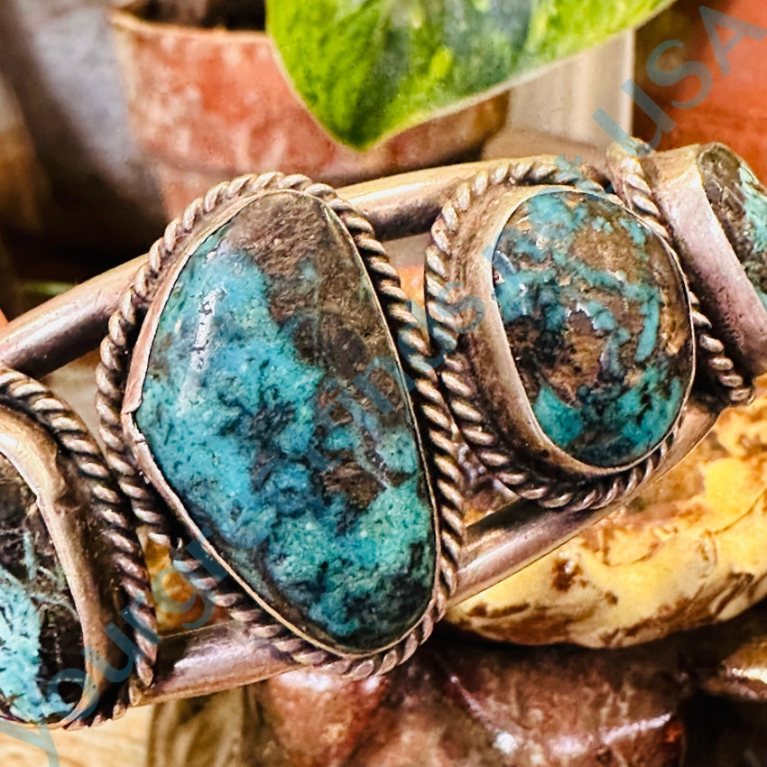 Stunning Navajo Row Bracelet Bisbee & Carlin Mine Turquoise Sterling