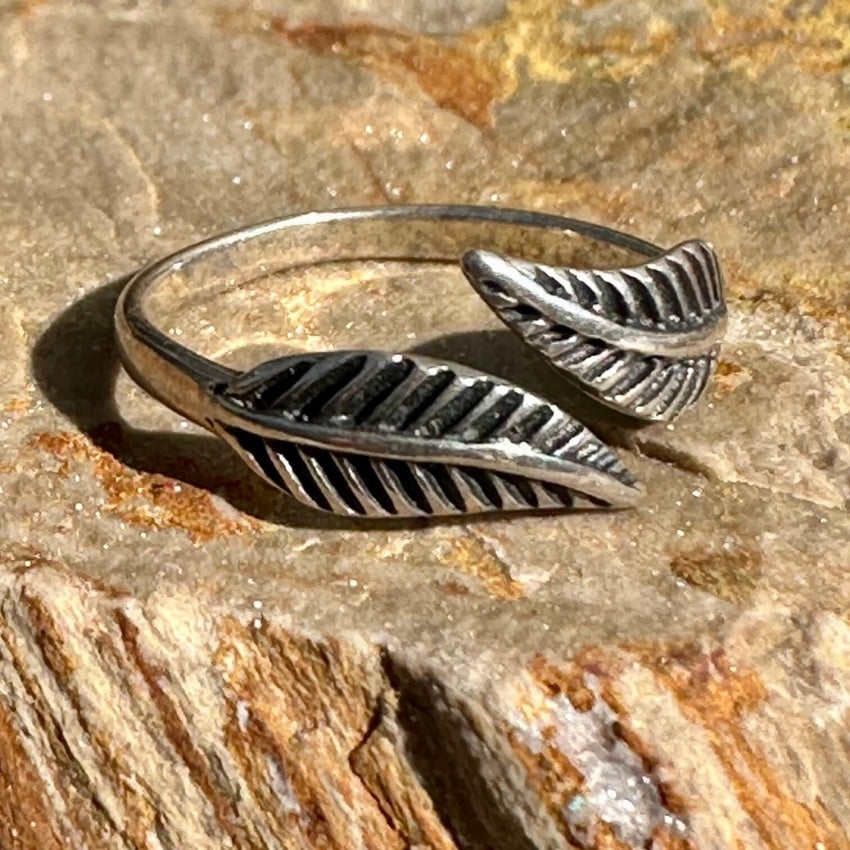 Tiny Childs Sterling Silver Double Feather Ring 2.5