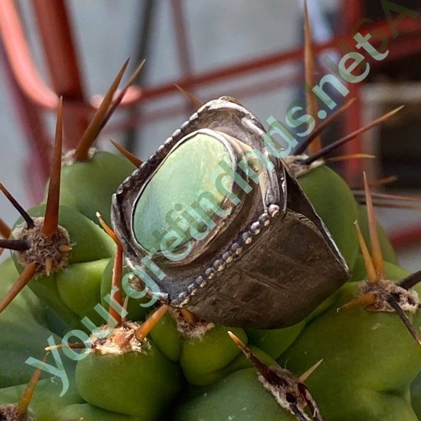 Very Early Rustic Navajo Ring in Sterling Silver with Green Turquoise Size 11 Yourgreatfinds