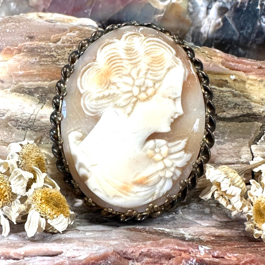 Vintage 1/20 12Kt Gold Filled Carved Cameo Pendant Pin