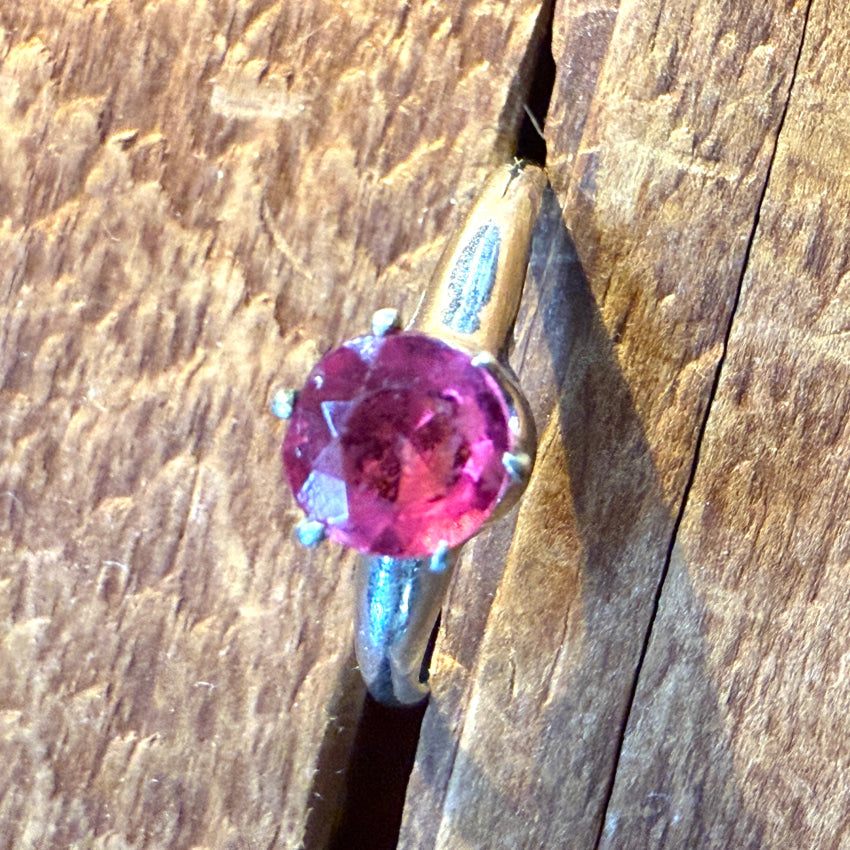 Vintage 1/30 gold 14k Gold Filled Solitaire Ring Size 8 ring