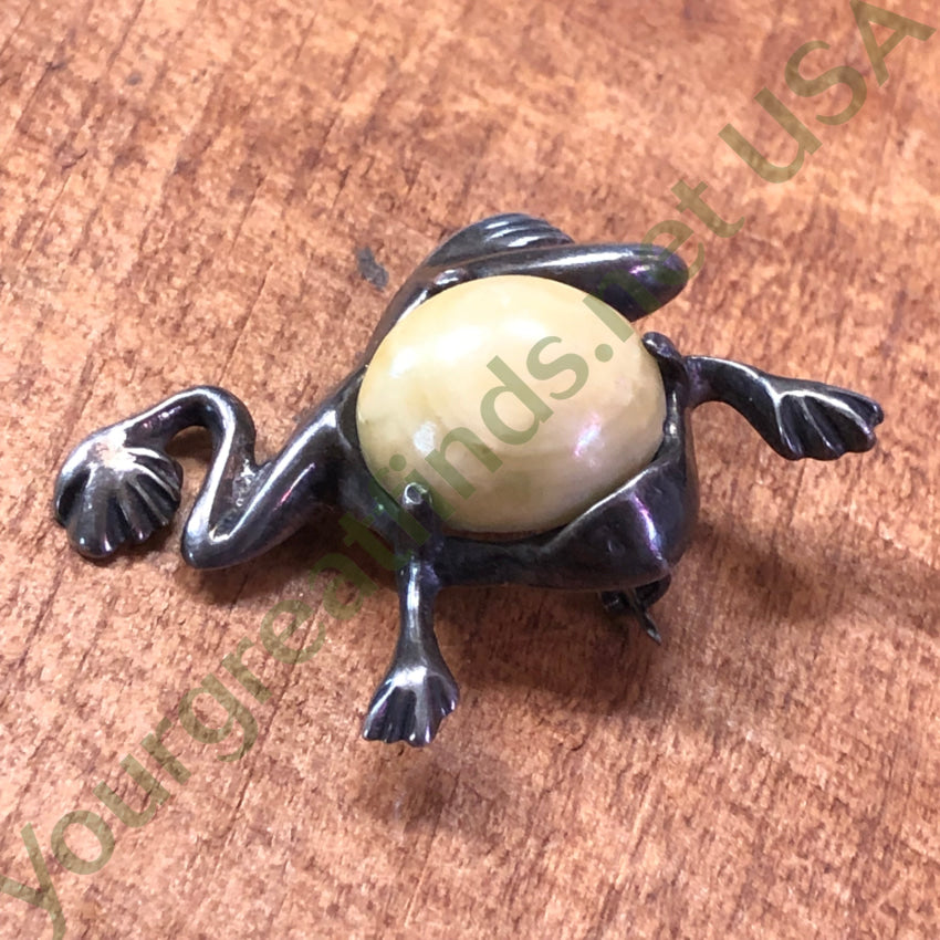 Vintage 1930 Sterling Silver & Calcite Frog Pin Brooch Mexico Pin