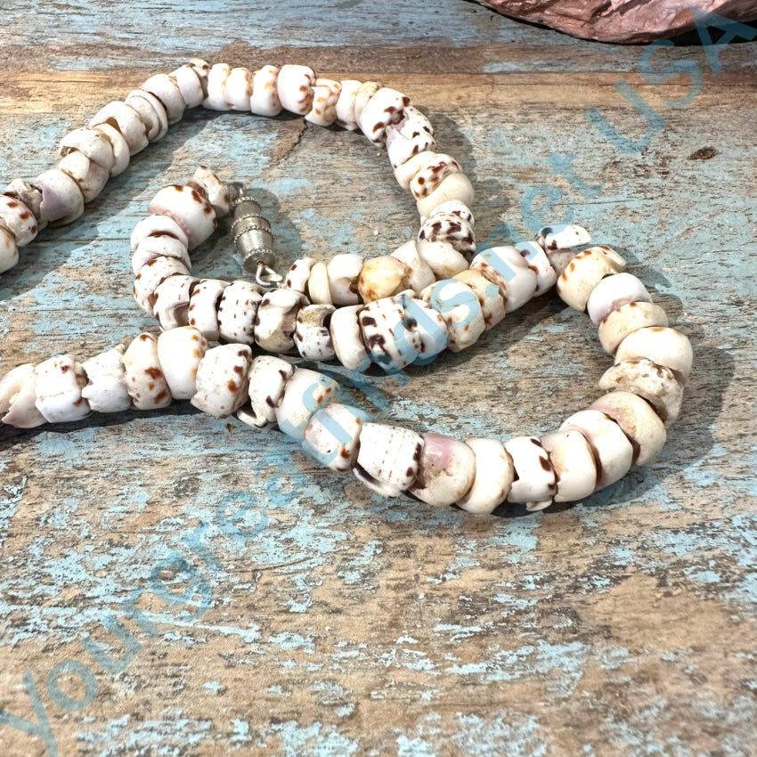 Vintage 1970S Cone Shell Necklace