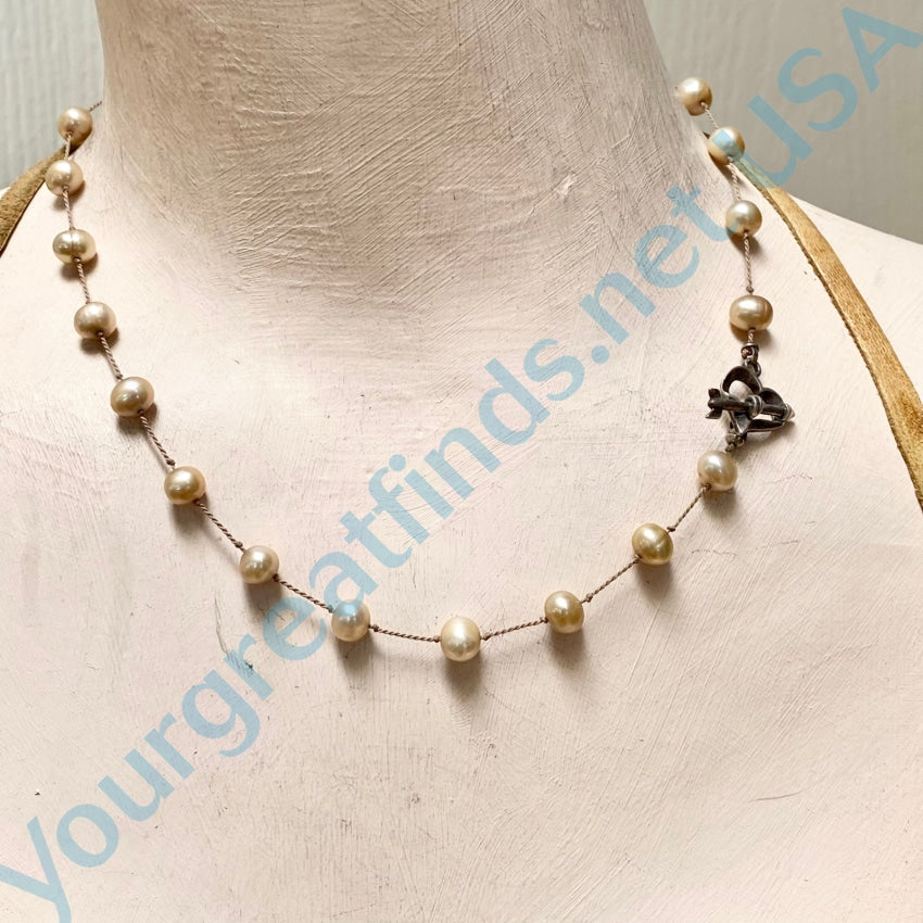 Vintage 1980S Hand Knotted Beige Freshwater Pearl Necklace Necklaces