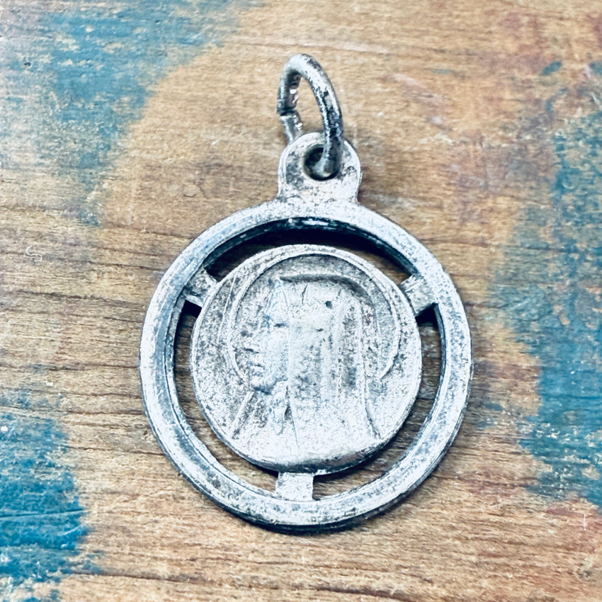 Vintage 800 Silver Saint Francis Xavier Devotional Pendant pendant