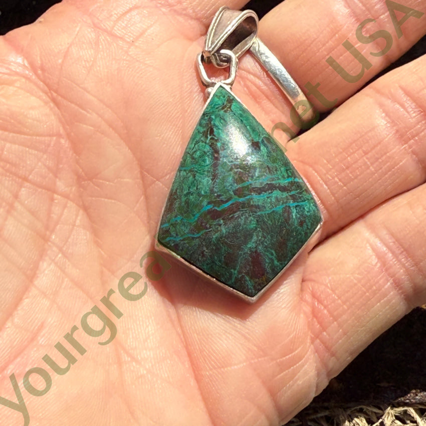 Vintage 950 Fine Sterling Silver Dark Green Parrot Wing Chrysocolla Pendant pendant