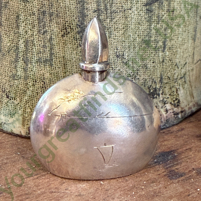 Vintage 950 Sterling Silver Hand Etched Mini Perfume Bottle mini perfum bottle