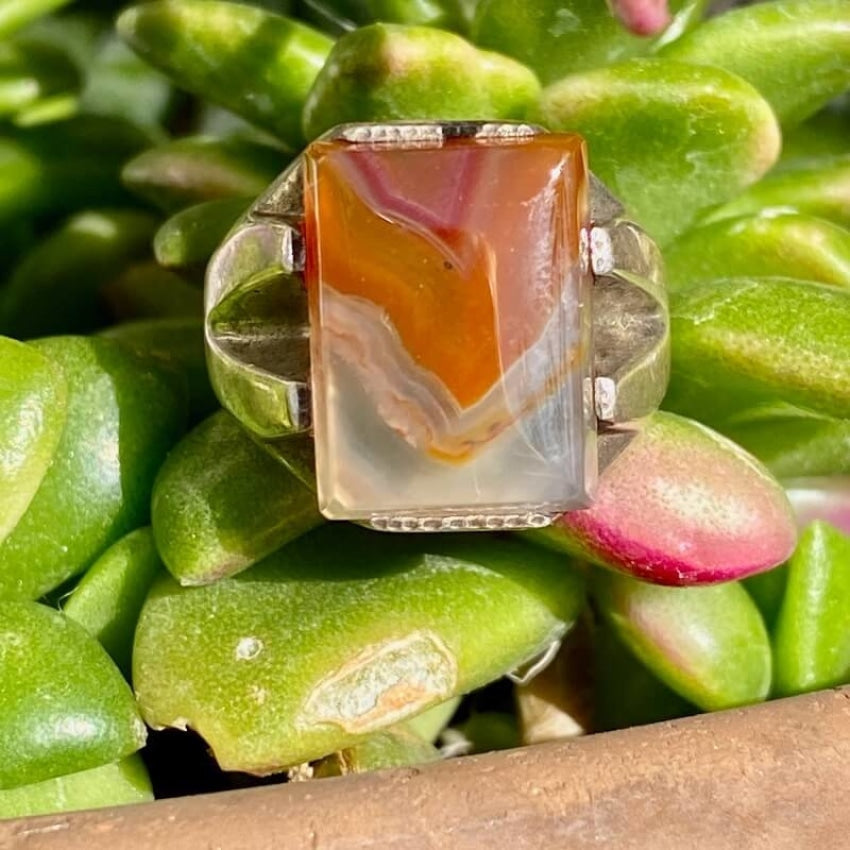 Vintage Banded Agate Ring in Sterling Silver Size 9 1/4 Yourgreatfinds