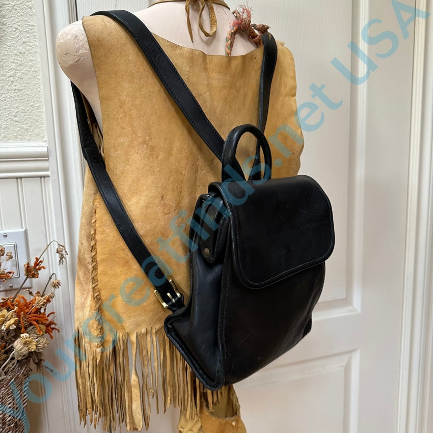 Handbags & Bags - *JOBIS* DESIGNER GENUINE LEATHER BLACK SLING CROSSBODY  HANDBAG BAG - AS NEW was sold for R399.00 on 13 Dec at 12:33 by Lehza  Vintage in Cape Town (ID:125878023)