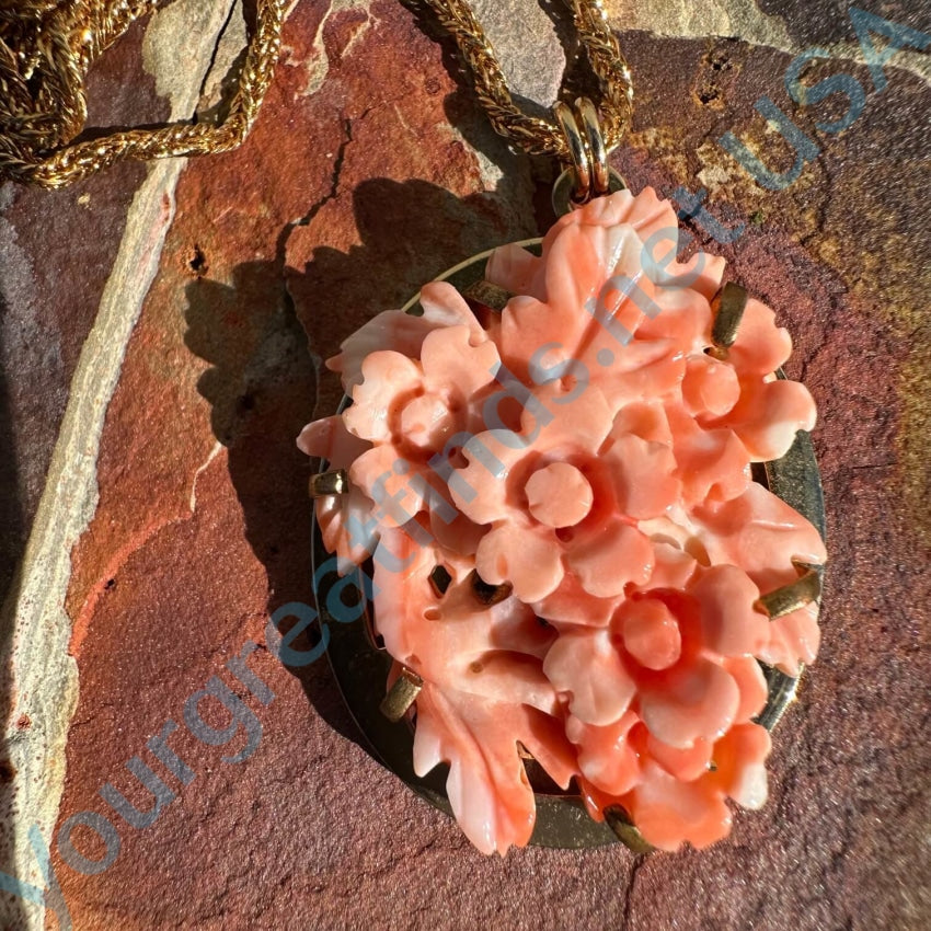 Vintage Carved Coral Floral Necklace Goldtone