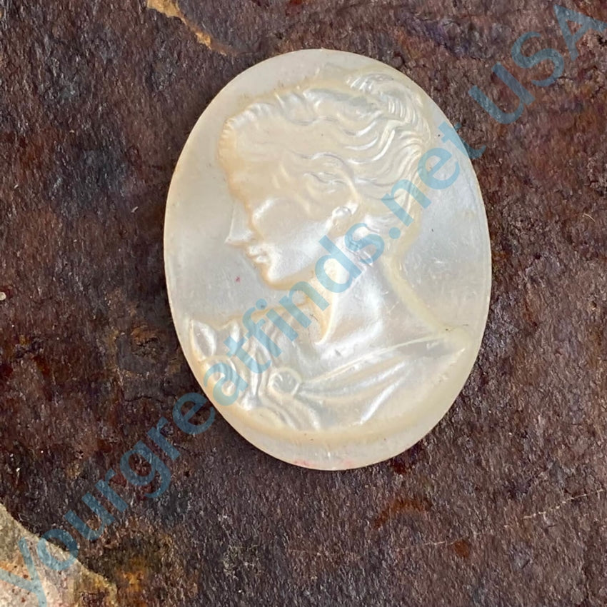 Vintage Carved Mother-Of-Pearl Cameo Unset
