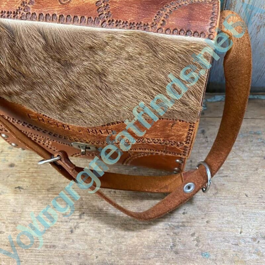 Vintage Costa Rica Leather and Wood Turn Lock Bag Yourgreatfinds
