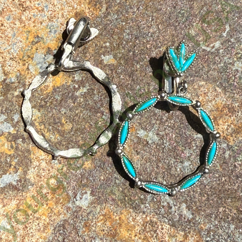 Vintage Costume Grade Faux Turquoise Southwestern Hoop Earrings earrings