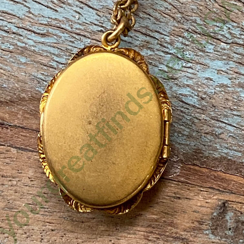 Vintage Gold Filled Carved Shell Cameo Necklace Necklaces