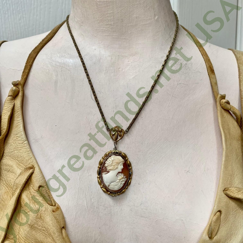 Vintage Gold Filled Carved Shell Cameo Necklace Necklaces
