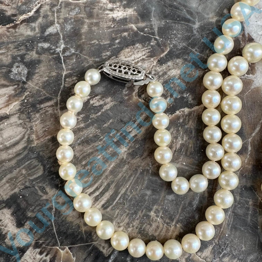 RELOCATION SALES] [Length: 40cm] 18k Pre-loved Mikimoto Pearl Necklace in  Yellow Gold | With Box, Booklet, Cleaning Cloth #GC00277, Women's Fashion,  Jewelry & Organisers, Necklaces on Carousell