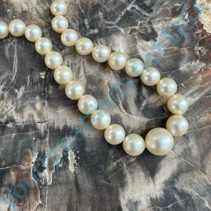 Vintage Graduated White Pearl Necklace 17 Necklaces