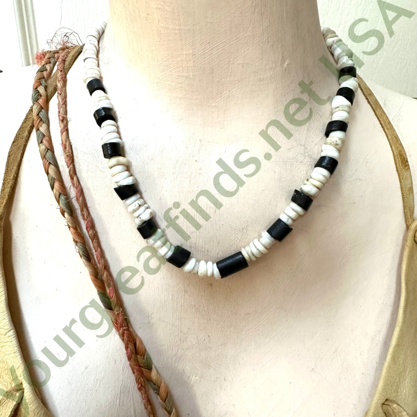 Vintage Hawaiian Puka Shell Black Coral Choker Necklace