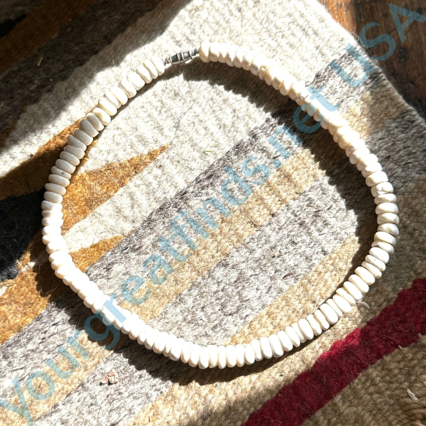 Vintage Hawaiian Puka Shell Necklace 16 1/2