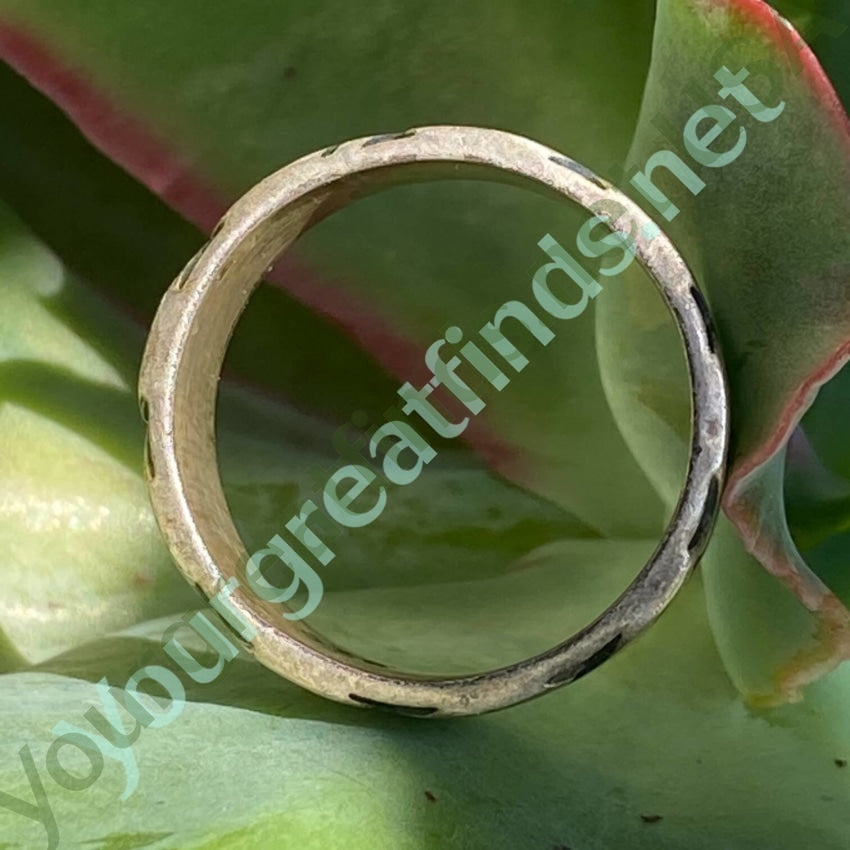 Vintage Mexican Band Ring in Sterling Silver with Raised Design Size 11 Yourgreatfinds