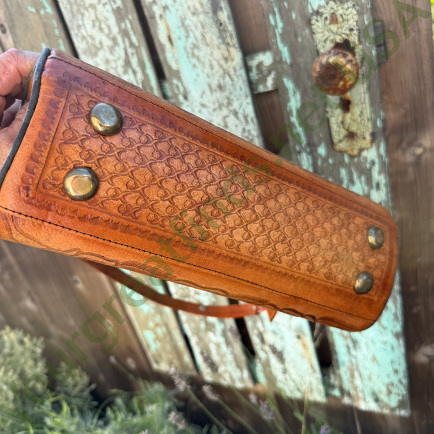 Vintage Mexican Tooled Leather Shoulder Bag purse