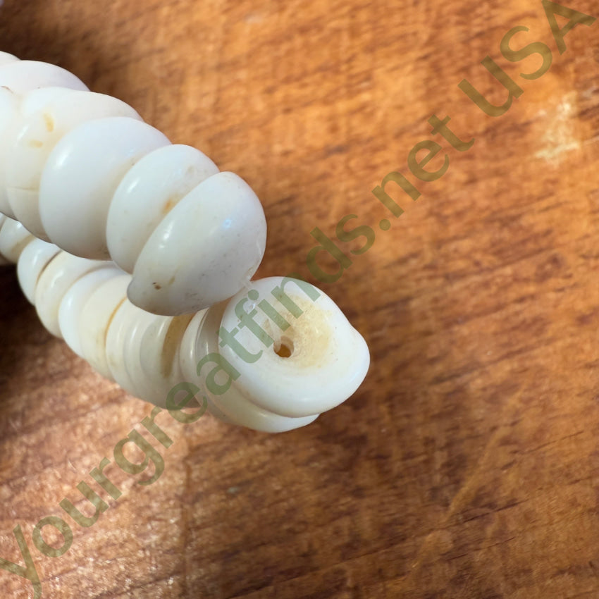 Vintage Natural Hawaiian Puka Shell Necklace 18’’ L Necklace