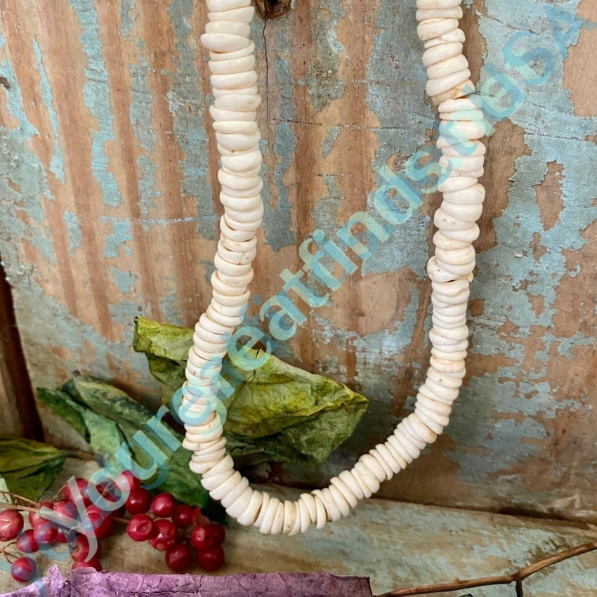 Vintage Natural Hawaiian Puka Shell Necklace 1970s Yourgreatfinds